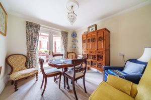 Dining Room- click for photo gallery